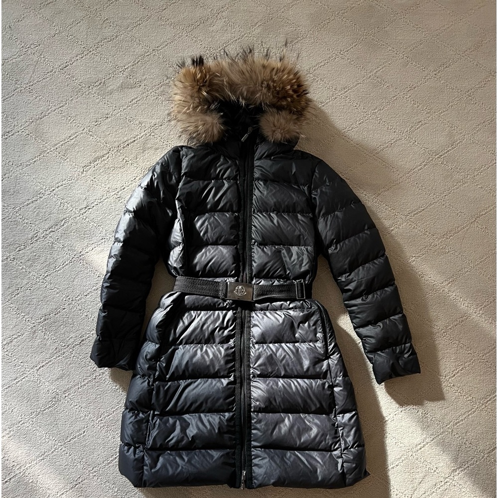 Authentic Moncler Women Down Puffer Coat With Détachable Fur Trim